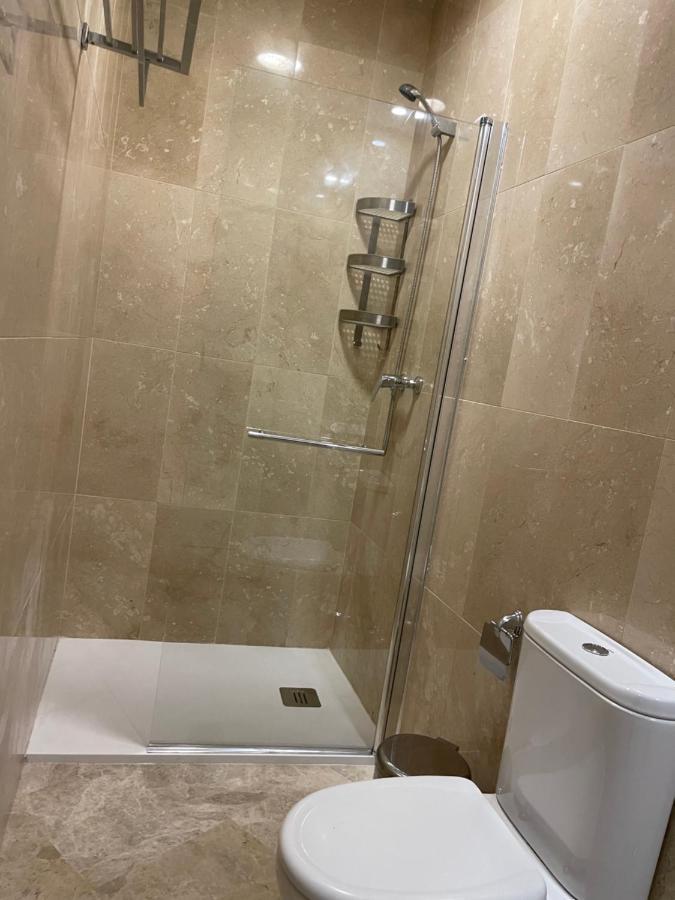 Petit Sagasta Apartamentos-Sagasta Севиля Екстериор снимка